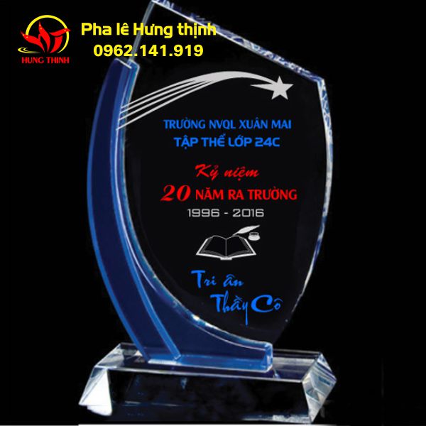 kỷ niệm chương pha lê