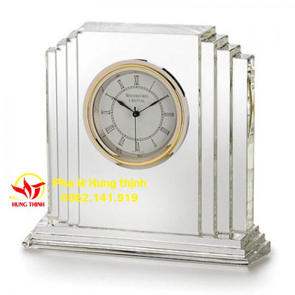 Một sản phẩm quà tặng từ pha lê sẽ mang nhiều ý nghĩa