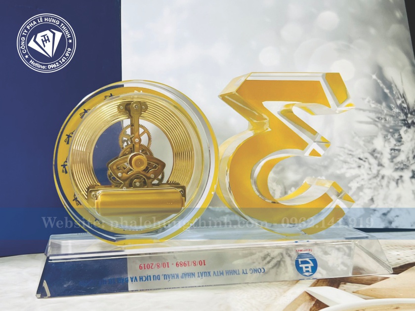 Đồng hồ bộ số 30 pha lê cao cấp